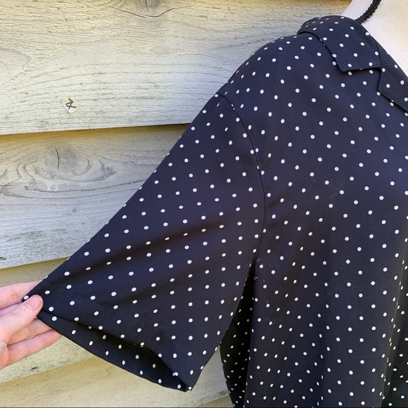 Vintage 90s Black Polka Dot Print Button Down Short Sleeve Collared Popover Top - Picture 6 of 16